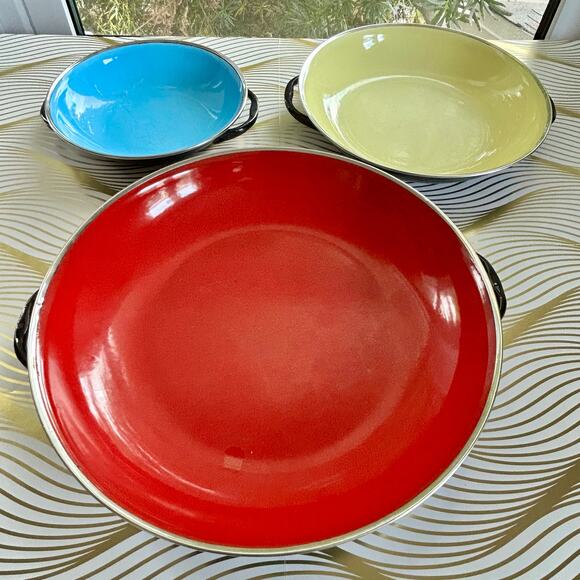Vintage Mid Century Modern Emo Celje Double Handled Enamel Sauté Pans Set of 3 - Picture 9 of 16